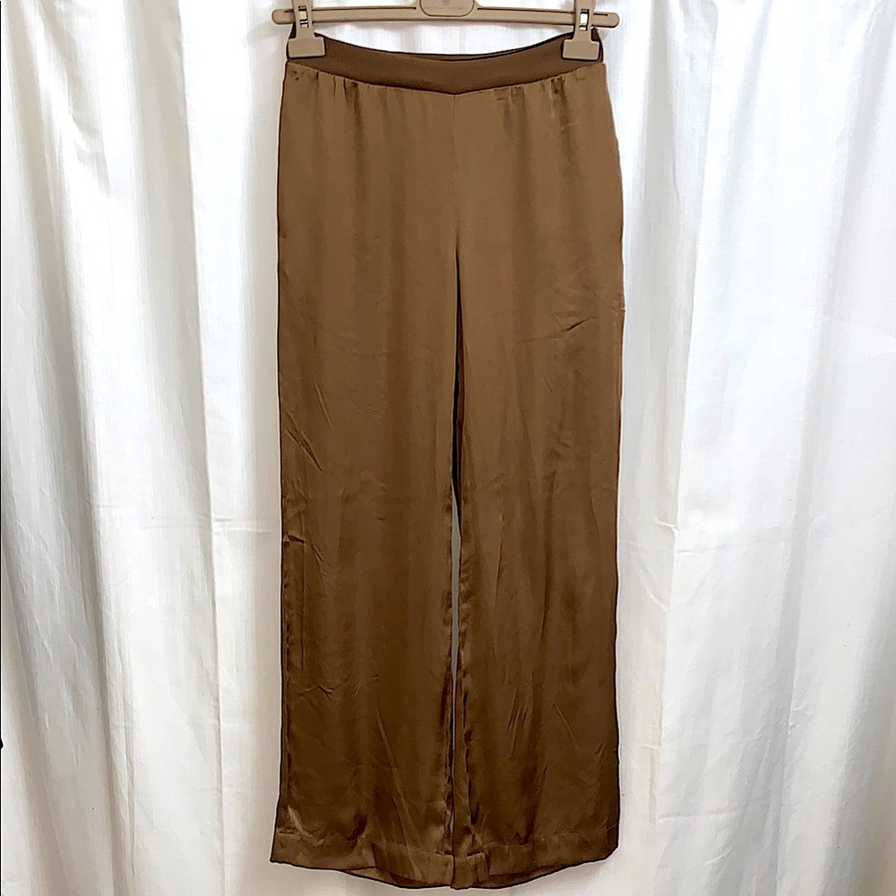 TAHARI Caramel Brown Satin Silky Mid Rise Wide Leg Pants Trending Fall Hues
